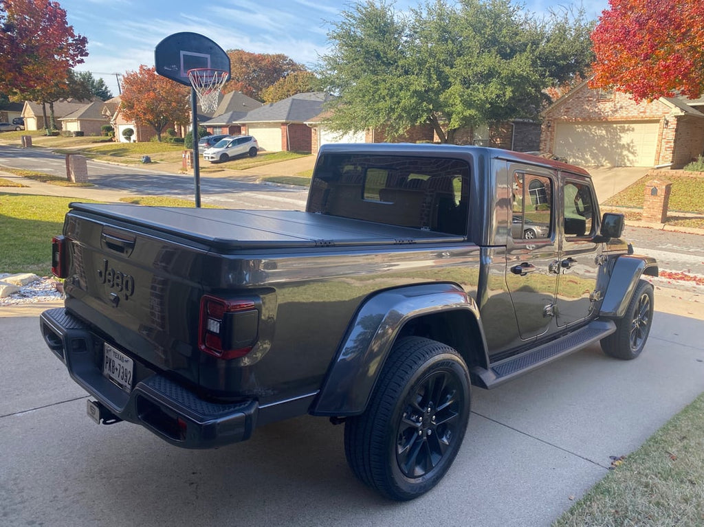 Hard Tri-Fold cover for Jeep Gladiator 2020-2025