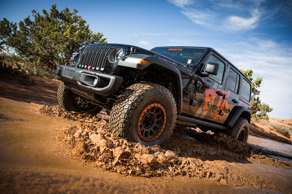 Jeep Wrangler JL 18-25 Factory Race Series, 3.0, P/B, Internal Bypass, DSCA, 2-3" Lift, Stage 4, full set Shock, Pair